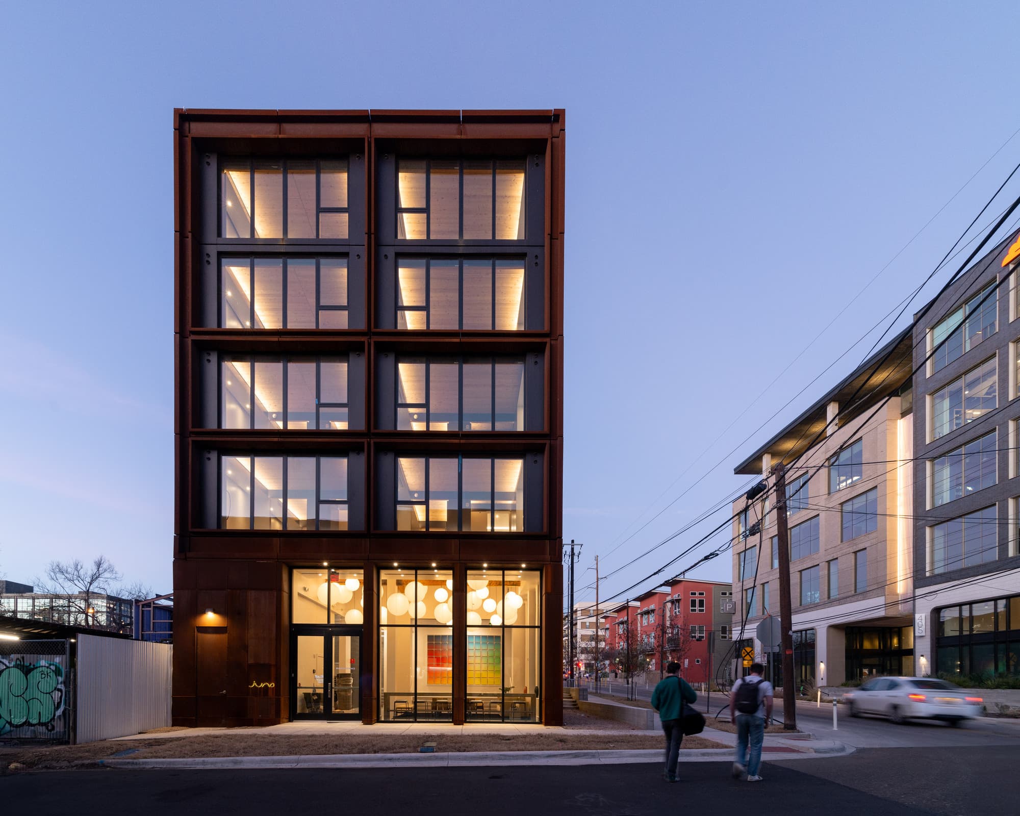 דירה מדהימה בתל אביב uu